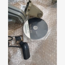 Sondeur Lowrance Eagle FishEasy 248 + Sonde et Alimentation