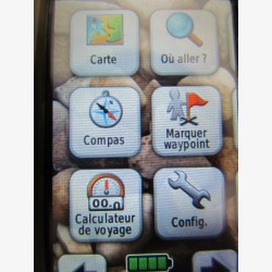Garmin Oregon 200 Portable Touch GPS in very good condition + Topo Pro V4 maps + Pouch