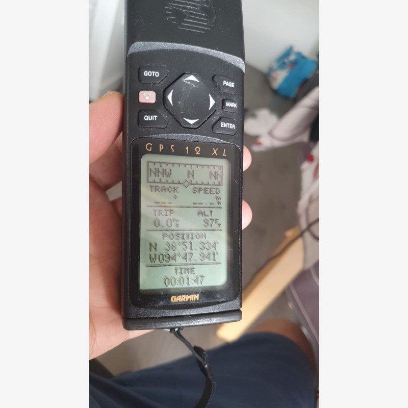 Garmin GPS 12XL portable GPS — Good working condition