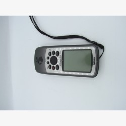 Garmin GPSMAP 76S — portable marine and hiking GPS — Very good condition
