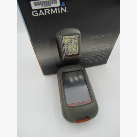 Garmin Dakota 20 in Very good condition + Complete Topo France 2026 map in original box