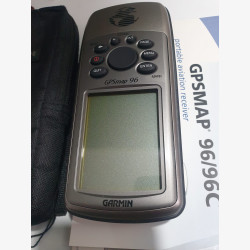 GARMIN GPSMAP 96 GPS with Pouch