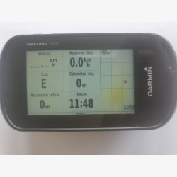 Garmin Oregon 700 handheld - Used GPS